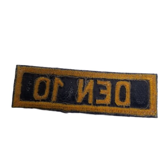 BSA Cub Scout Den 10 Number Navy Gold Rectangular Uniform Insignia Patch NEW - Picture 2 of 3